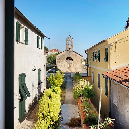 Ca' A Riga Lägenhet Diano Castello